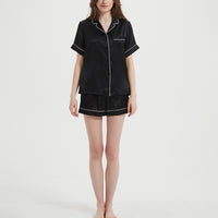 Comfortable Silk Pajama Set With Short Sleeves And Shorts