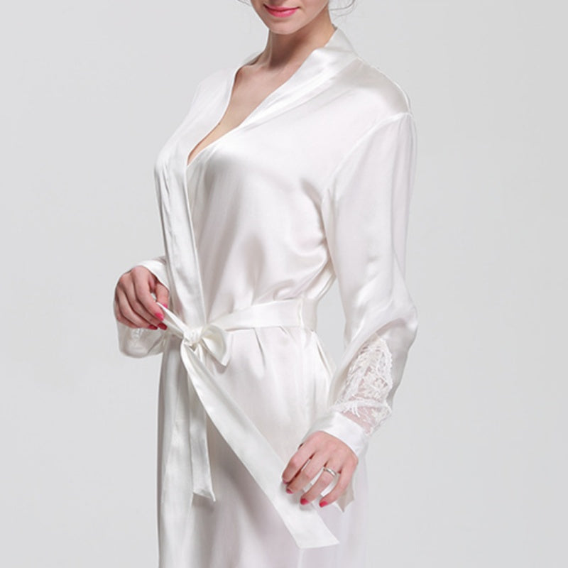 16 Momme Mulberry Silk Lacy Long-Sleeved Robe