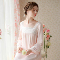 Vintage Lace Square Collar Long-Sleeved Nightdress