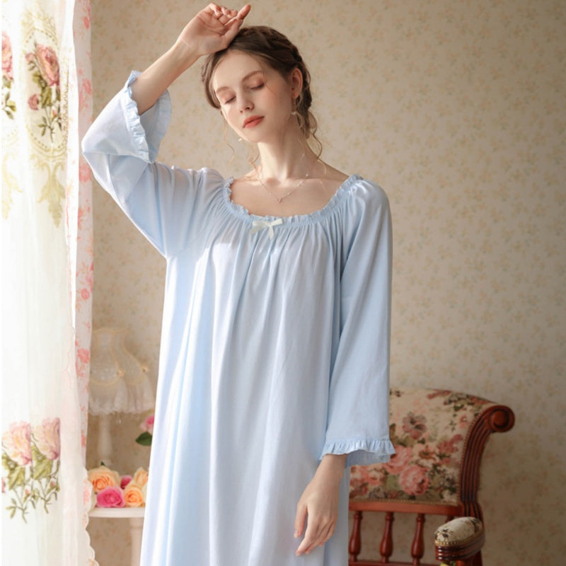 French Crew-Neck Long-Sleeved Nightdress