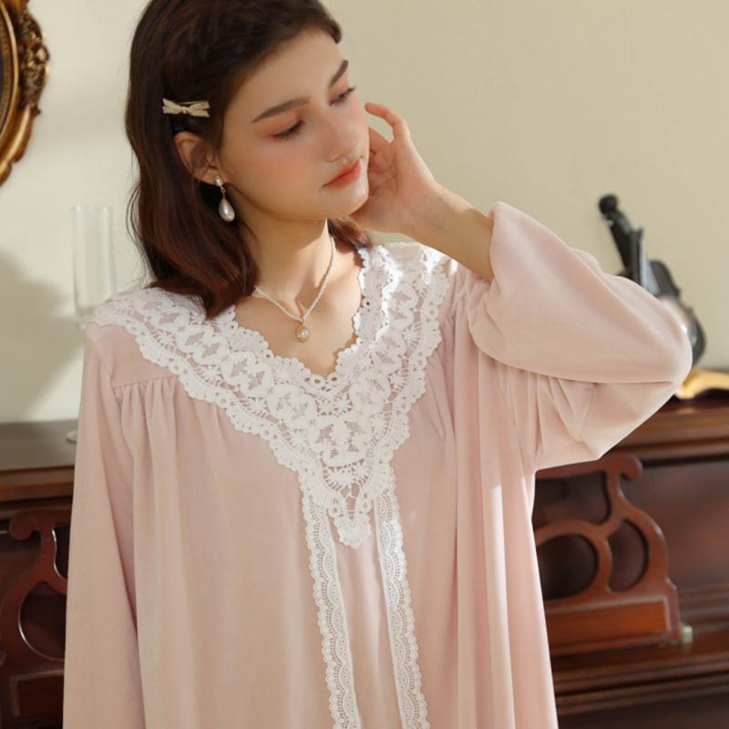 French Court Style Velvet Long Sleeve Nightdress