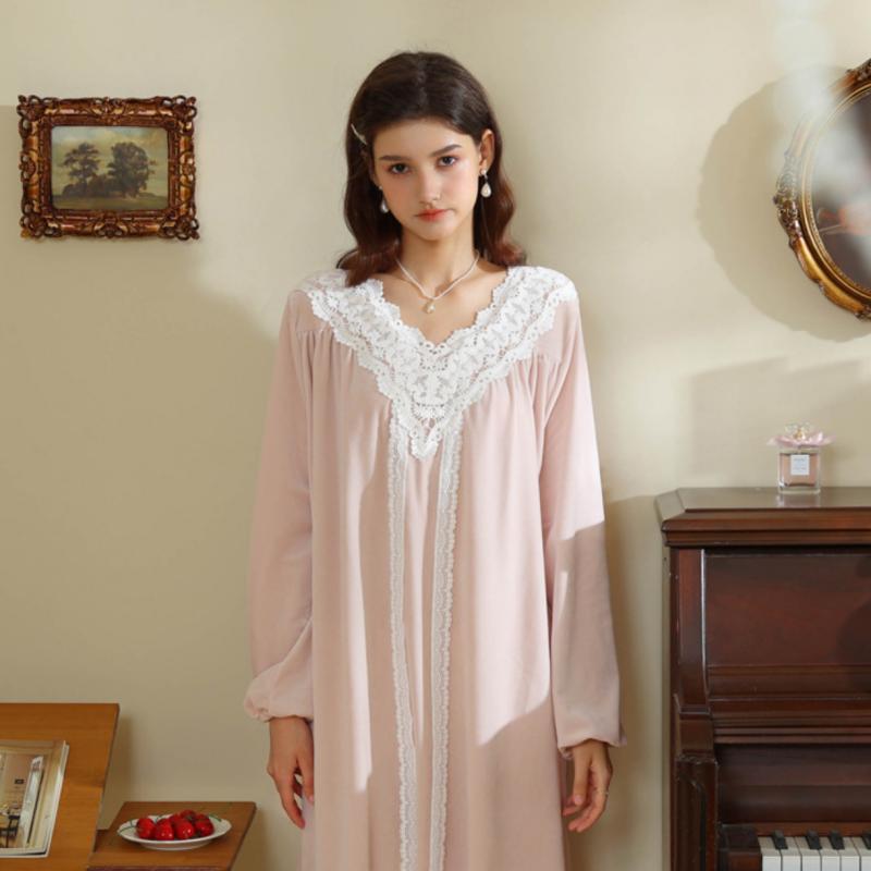 French Court Style Velvet Long Sleeve Nightdress