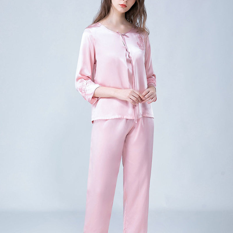 Stitch Embroidery 3/4 Sleeves Silk Pajama