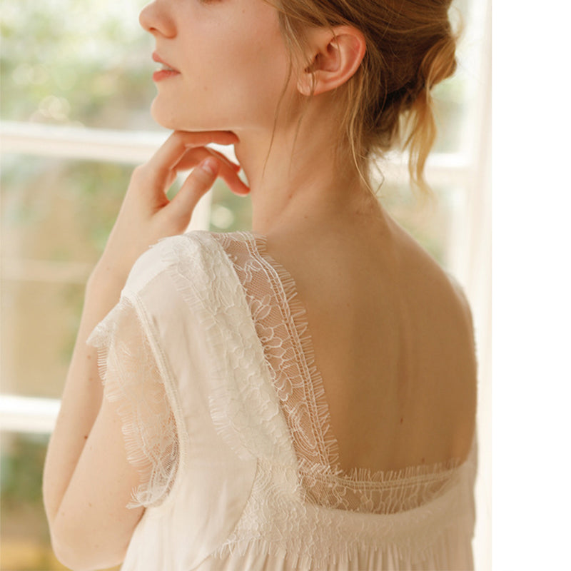 White Lace Detailed Shift Sleepdress