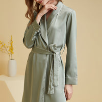 Shawl Collar Trimmed Satin Robe with Tie Wasit