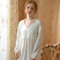 Cute V-Neck Lace Lace Bow Long Sleeve Nightdress