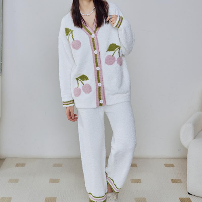 White Cherry Half-Pile Long Sleeve Trousers Pajamas Set