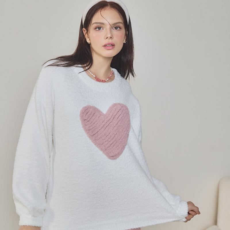 White Big Heart Half-Pile Flannel Pullover Long Sleeve Trousers Pajamas Set