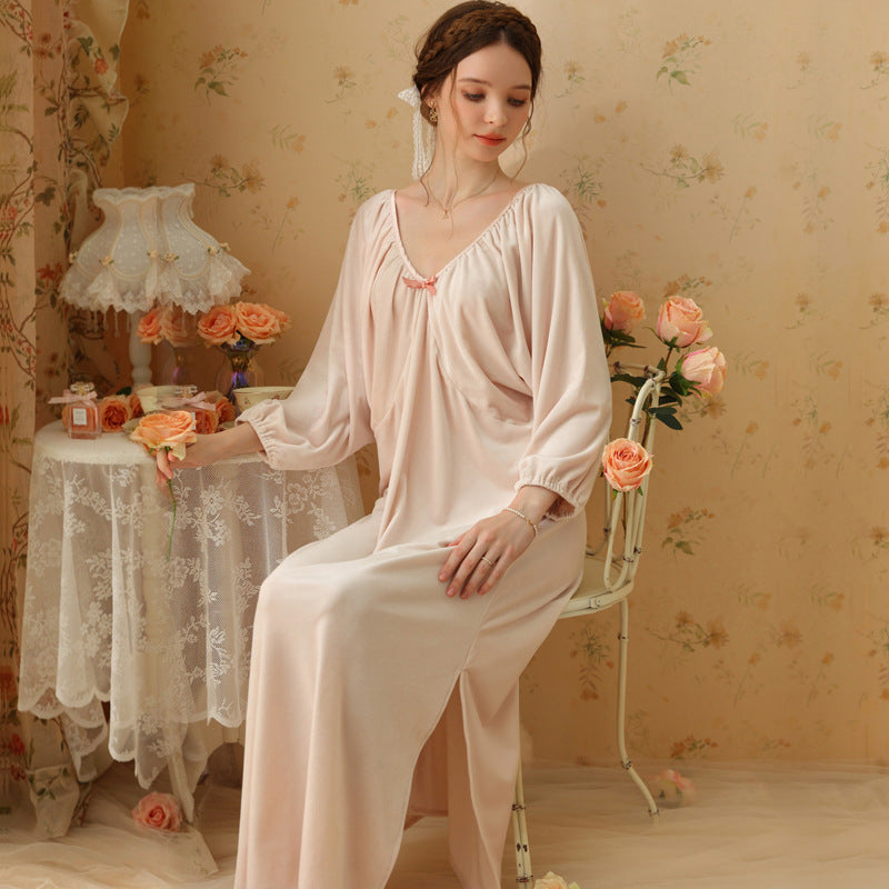 Pink V-Neck Velvet Long-Sleeved Nightdress