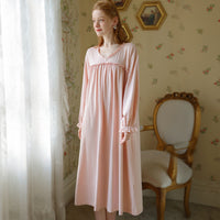 French Solid Color V-Neck Long Sleeve Nightdress With Small Hemline