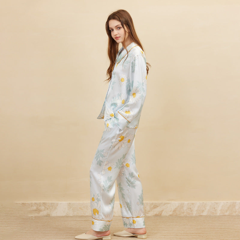 19 Momme Mulberry Silk Small Daisy Print Long Sleeve Trousers Pajamas Set