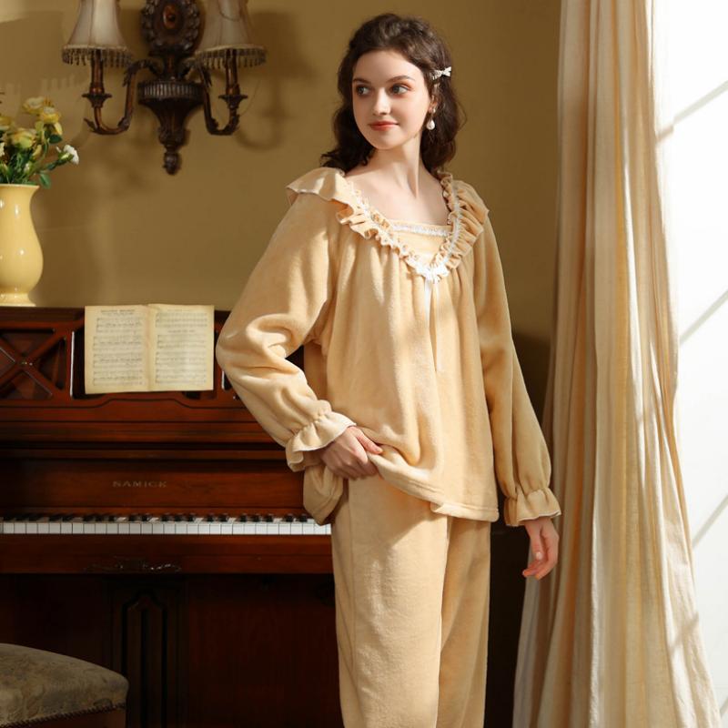 Cute Lace V-Neck Velvet Long Sleeve Pants Pajamas Set