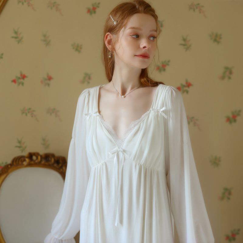 Cotton Court Style Long-Sleeved Nightdress