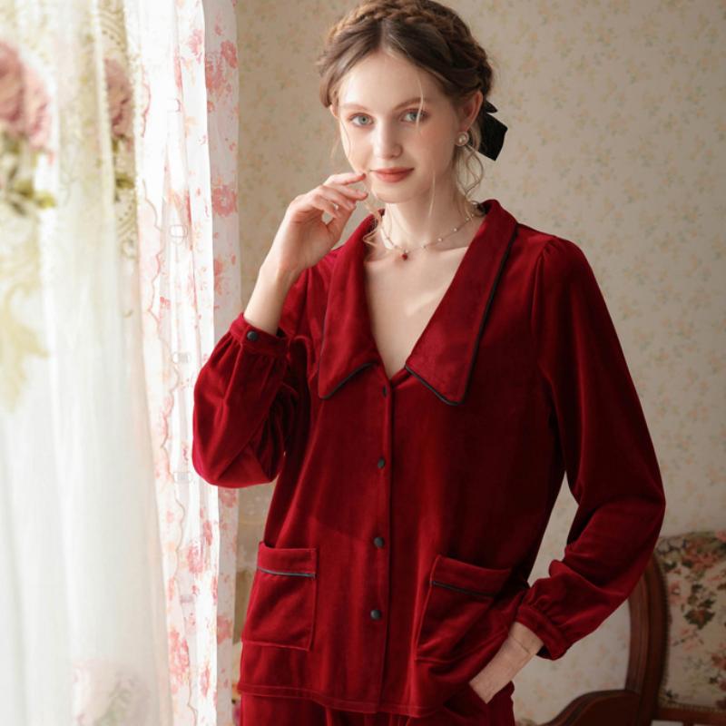 Simple Wine Red Low Neck Velvet Long Sleeve Trousers Pajamas Set