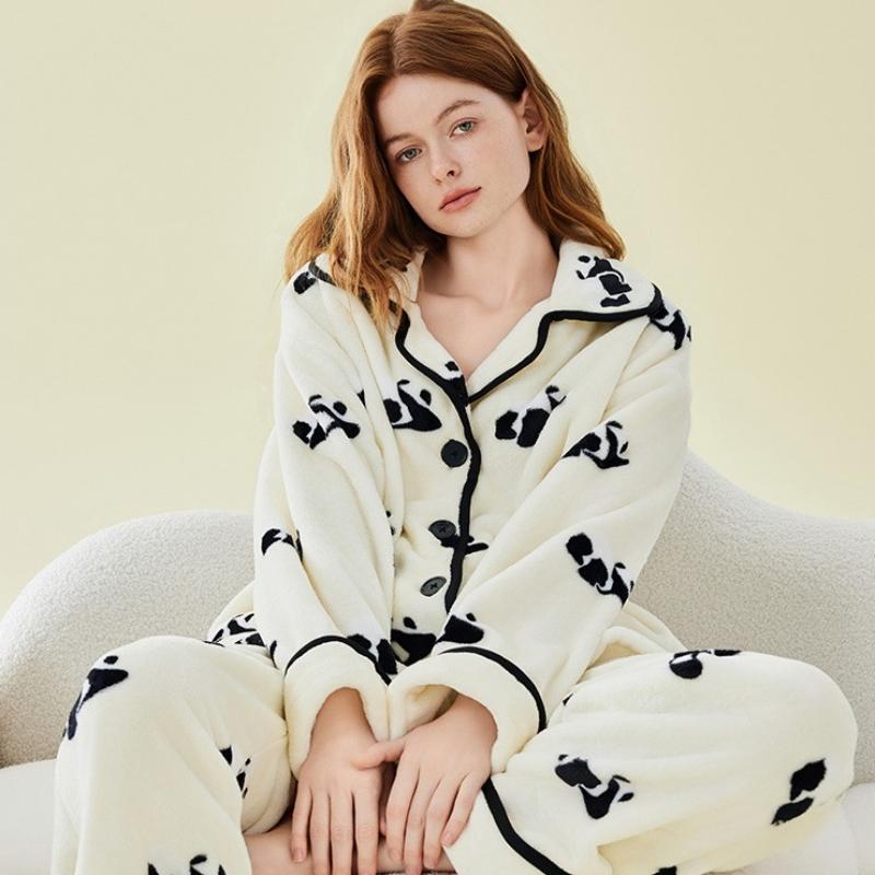 Category A Printed Flannel Long-Sleeved Trousers Pajamas Set