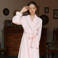 French Lapel Lace Velvet Long Sleeve Robe