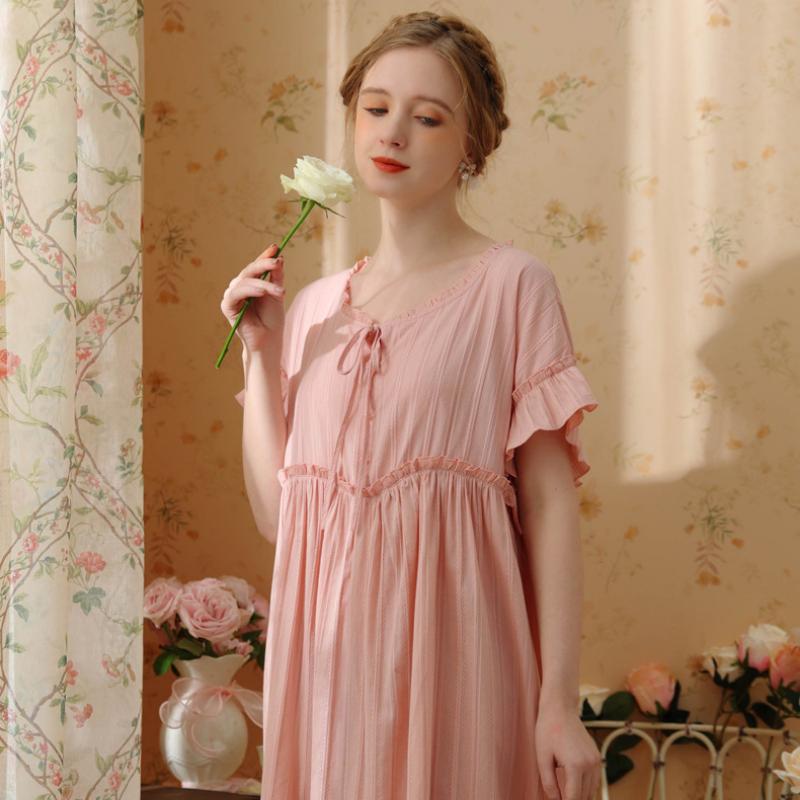 Short Sleeved Pink Cotton Court Style Nightdress