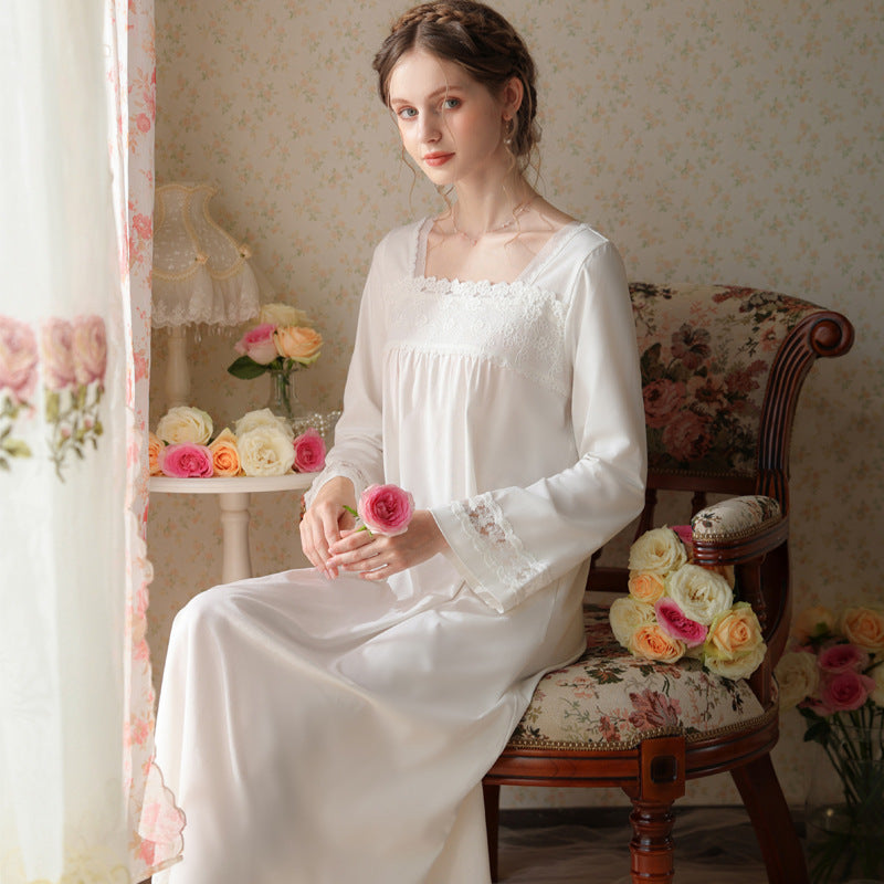 Vintage Lace Square Collar Long-Sleeved Nightdress