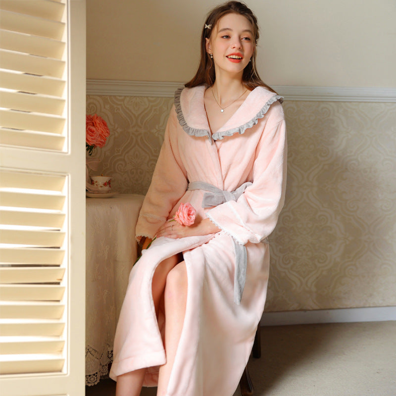 Vintage Pink Lapel Velvet Long-Sleeved Robe