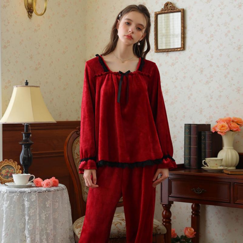 Elegant Square Neck Bow Velvet Long Sleeve Trousers Pajamas Set