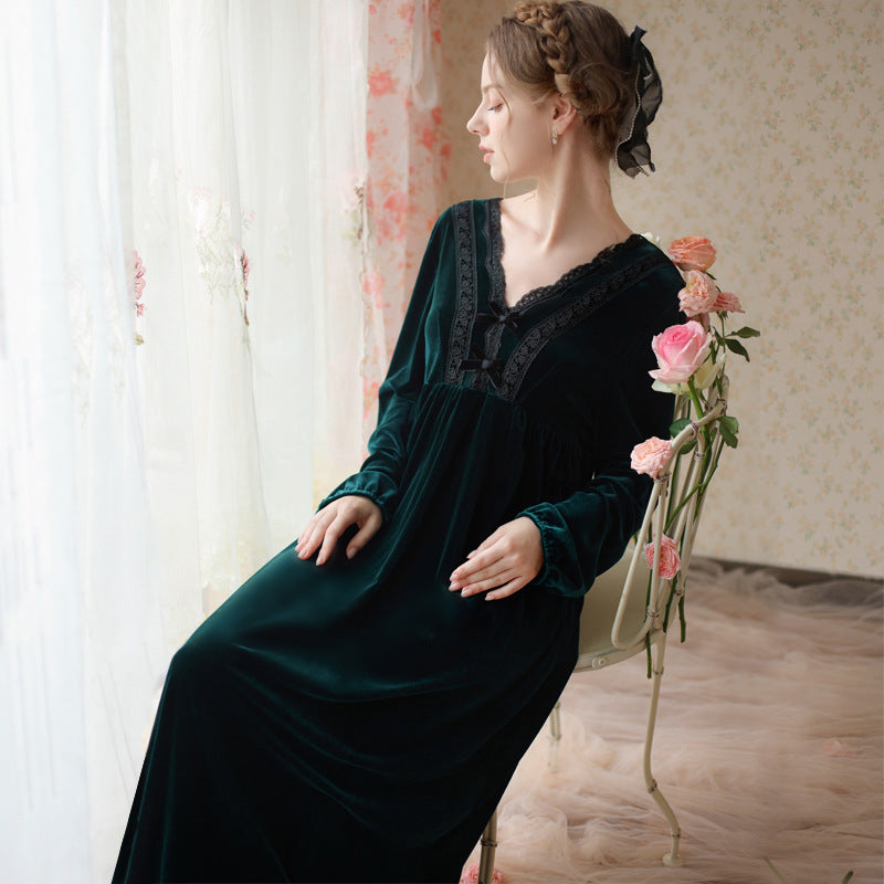 Elegant V-Neck Lace Bow Velvet Long-Sleeved Nightdress