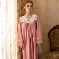 Cute Lace Warm Velvet Long Sleeve Nightdress