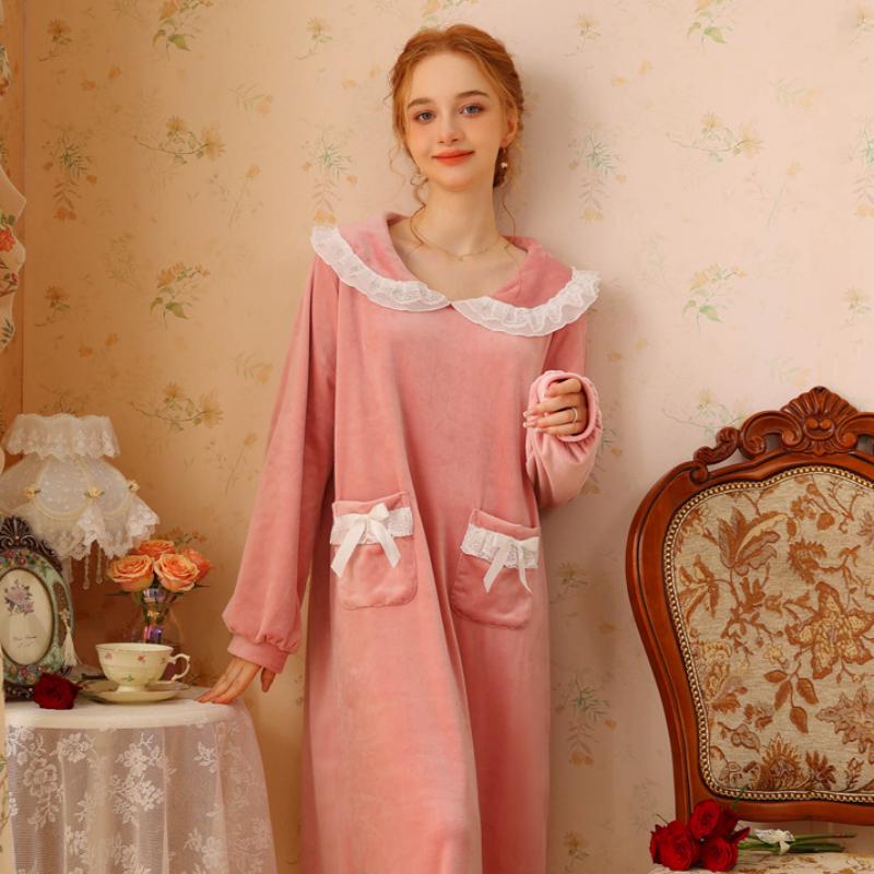 Cute Lapel Lace Bow Velvet Long Sleeve Nightdress