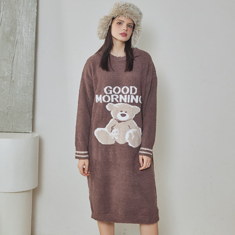 Brown Teddy Bear Half-Pile Flannel Pullover Long-Sleeved Nightdress