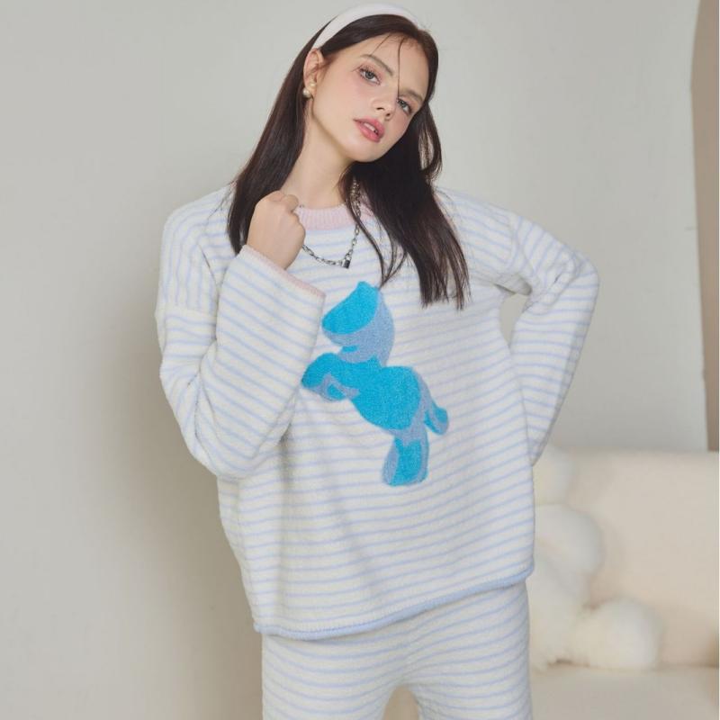 Blue Pony Embroidery Half-Pile Flannel Pullover Long Sleeve Trousers Pajamas Set